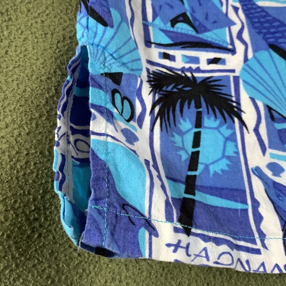 Men’s Armadillo short sleeve, button up shirt.  Size XL - Picture 6 of 8